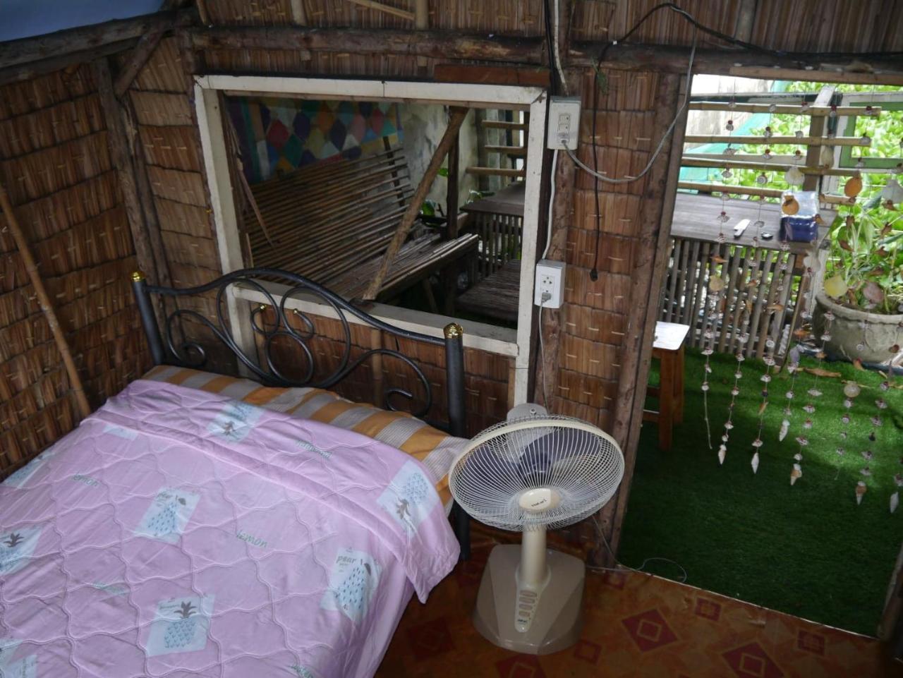 Guest house New Phiman Riverview Bangkok