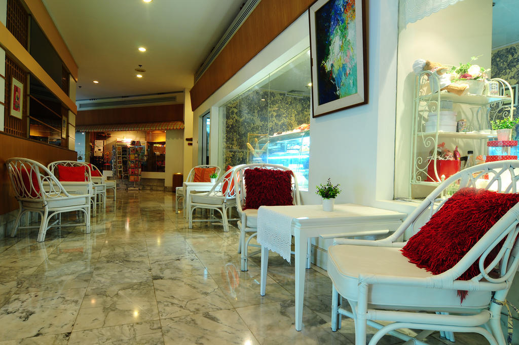 Pantip Hotel 4*