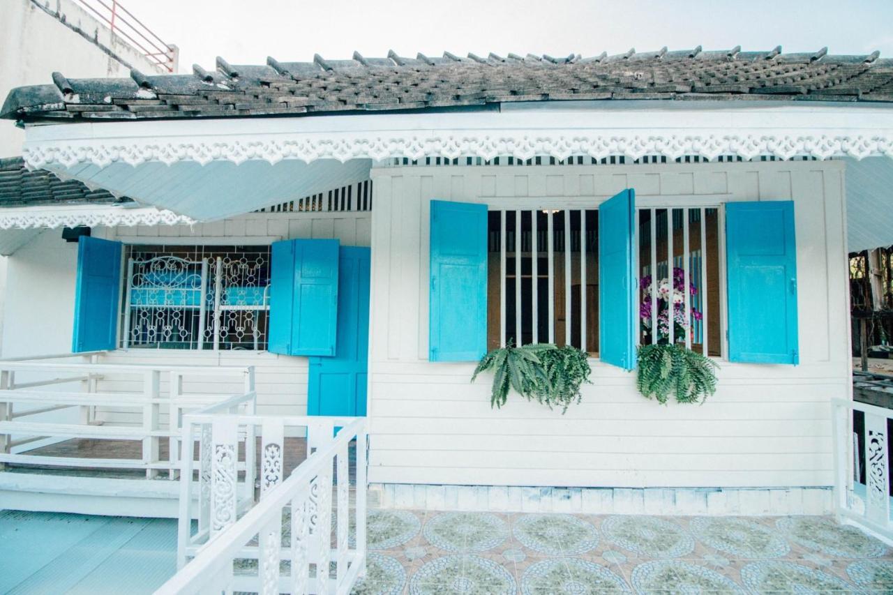 Rumah tetamu Siam &