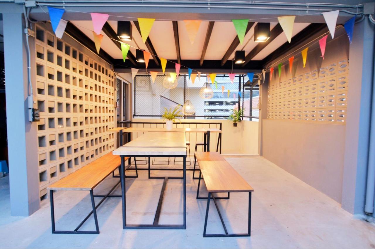 Plubpla Hostel *