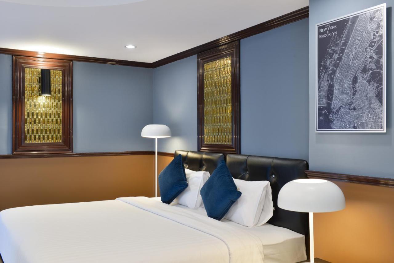 Hotel The Breton Media
