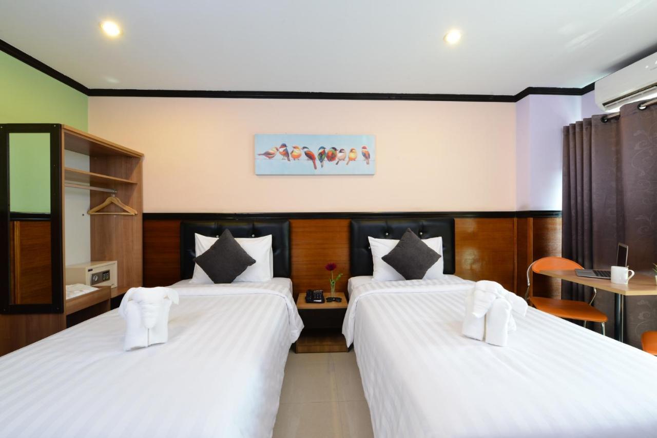 Hotel The Breton Media Bangkok