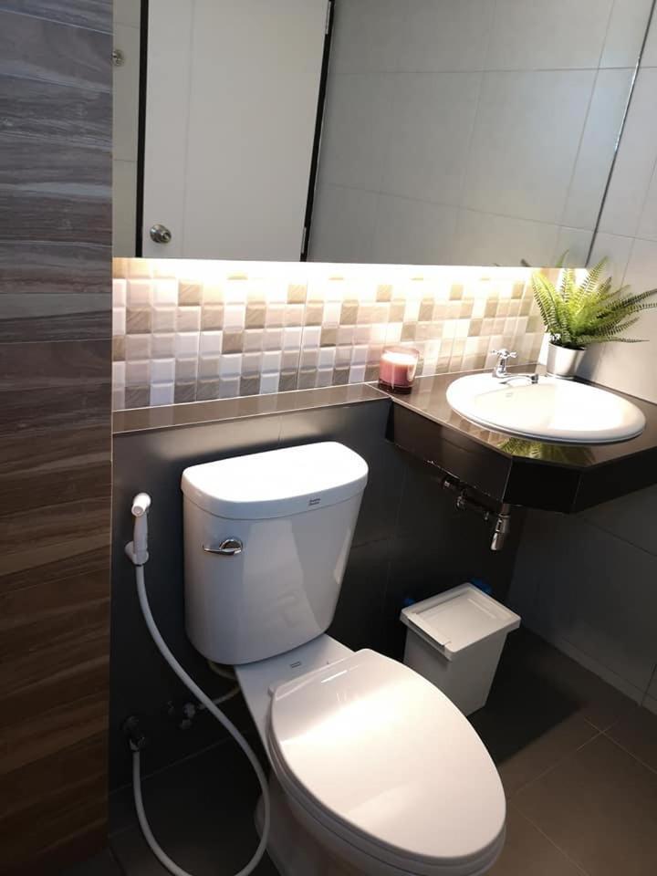 Aparthotel Tata House 3*