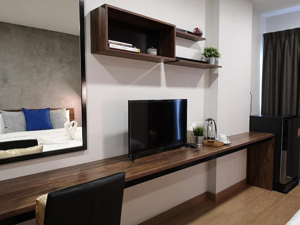 Aparthotel Tata House