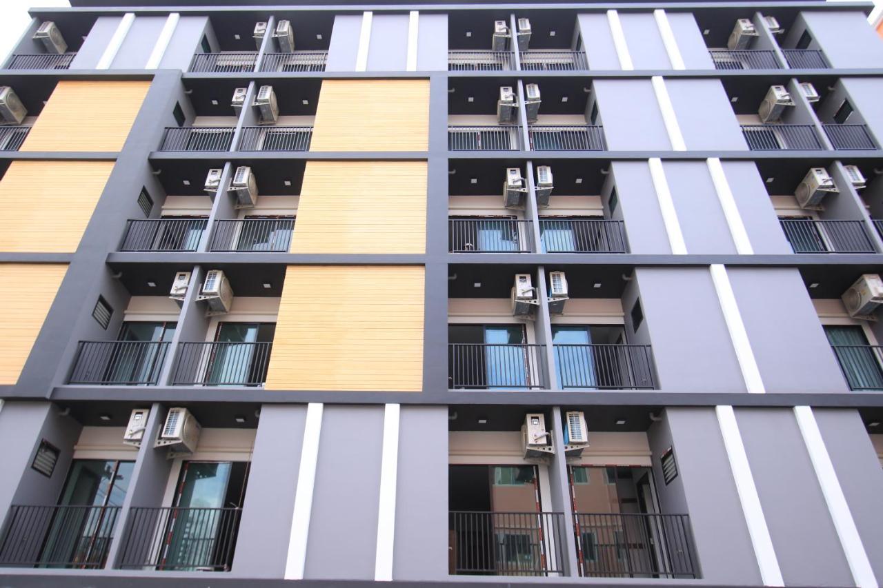 Aparthotel Tata House