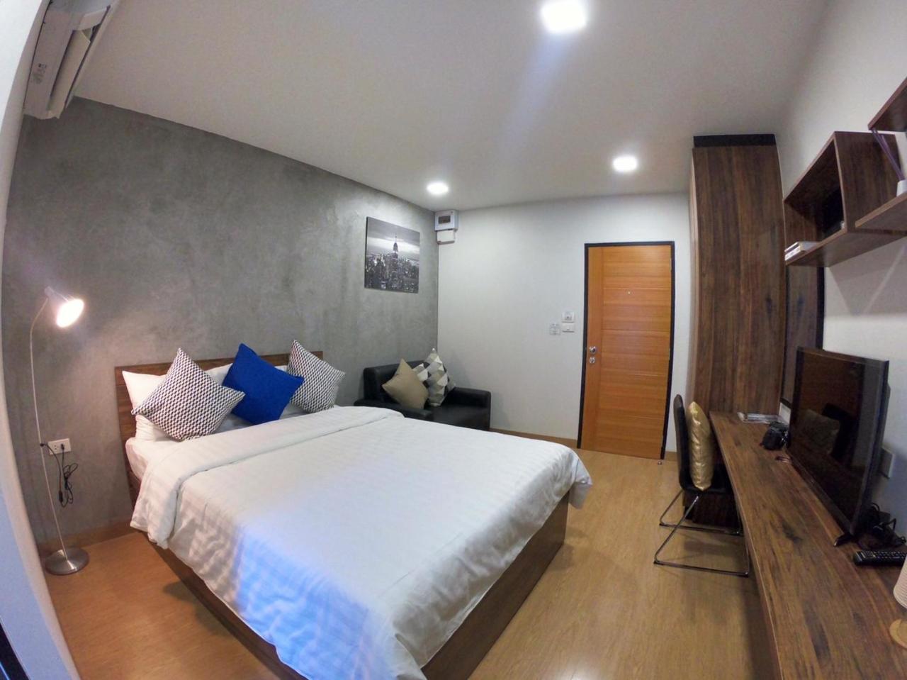 Tata House 3* Bangkok