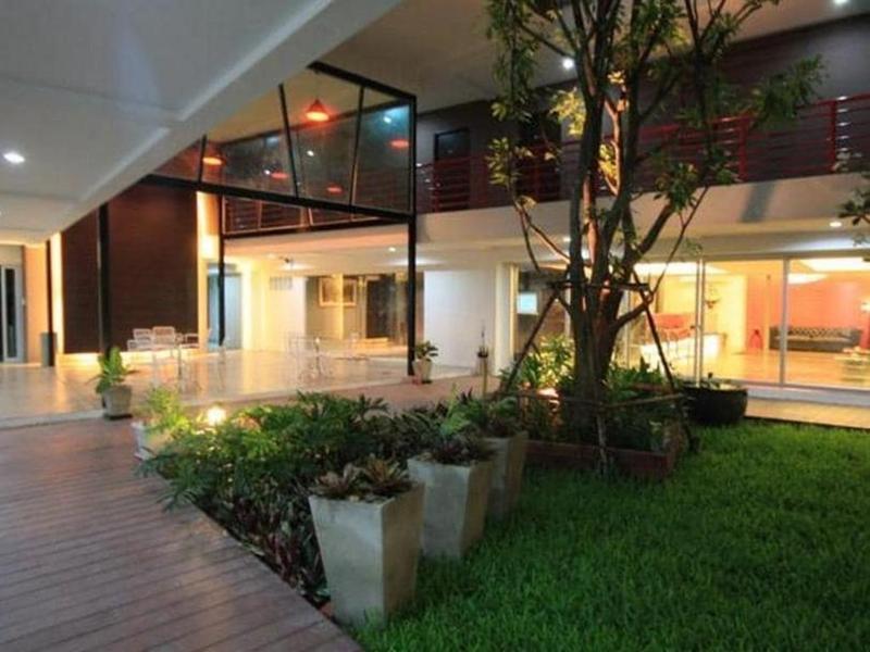 Peace Land Khaosan Hotel Bangkok