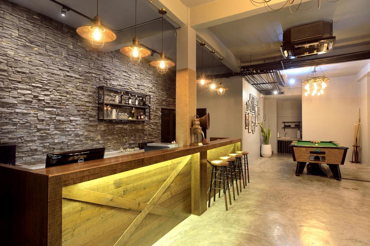 Castle Black Hostel Bangkok