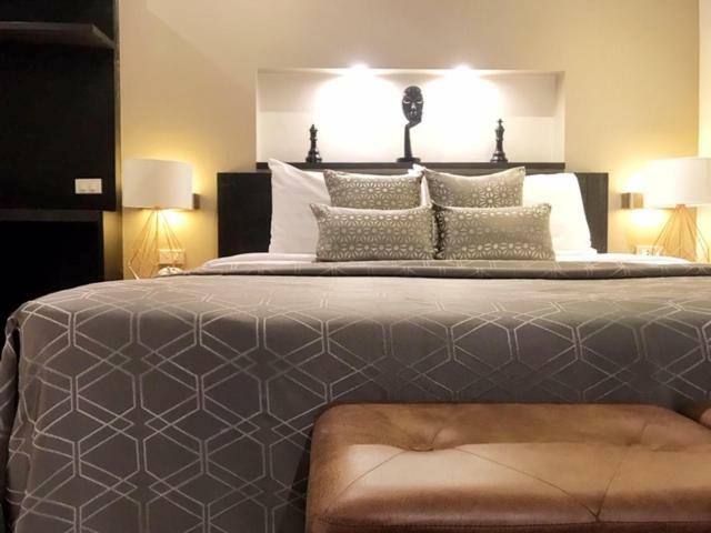Hotel Le Club At Chateau De Sukhumvit 56 Bangkok