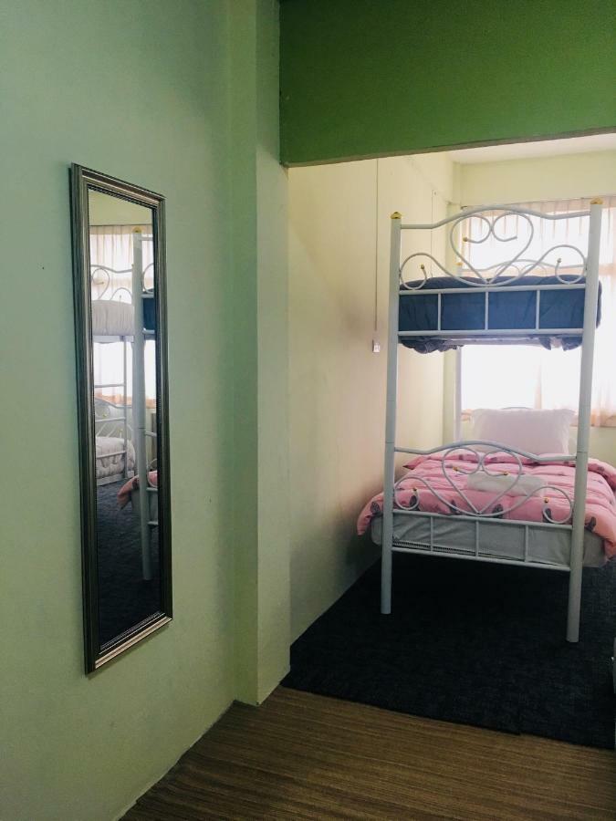 Hotel Lee House