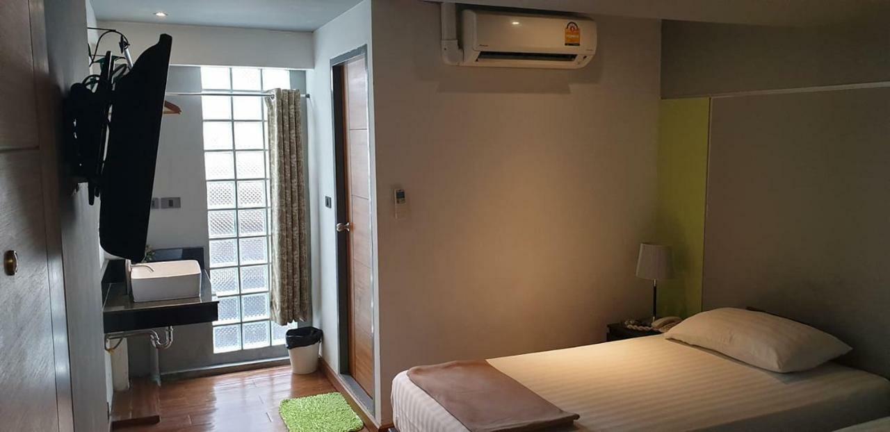 Playground Hostel Bangkok