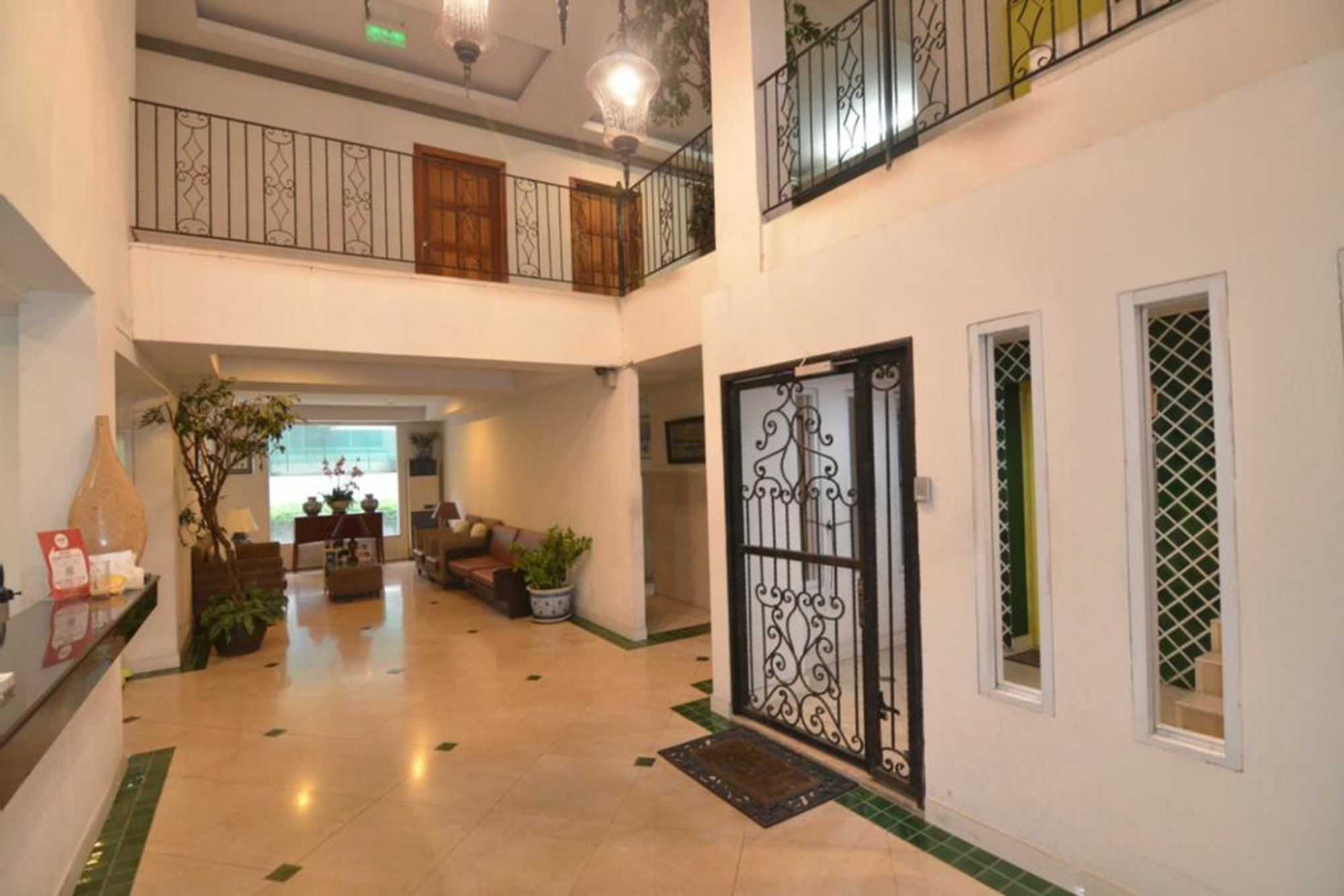Royal Pimand Hotel