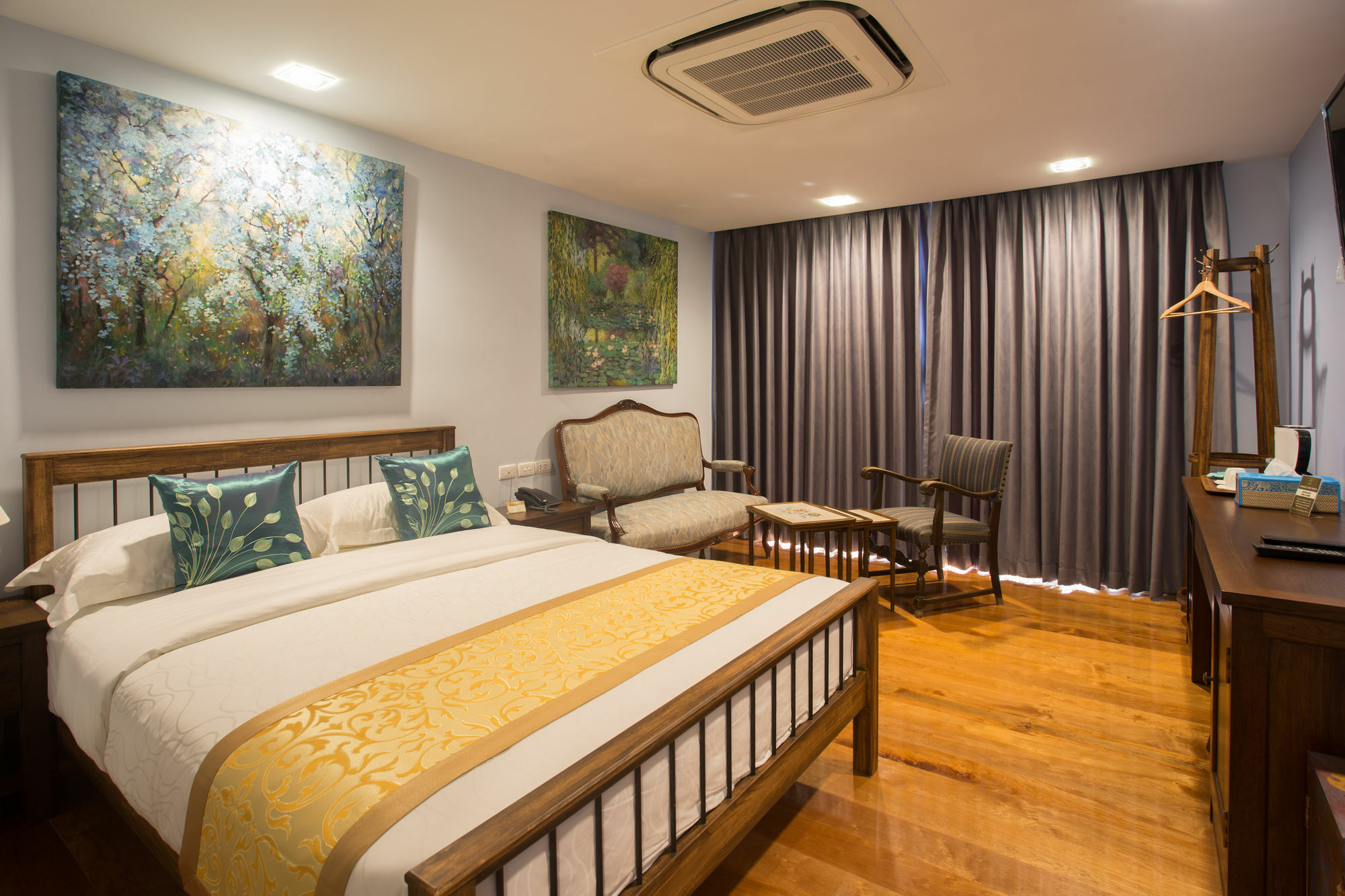 Hotel Nine Design Place 3*