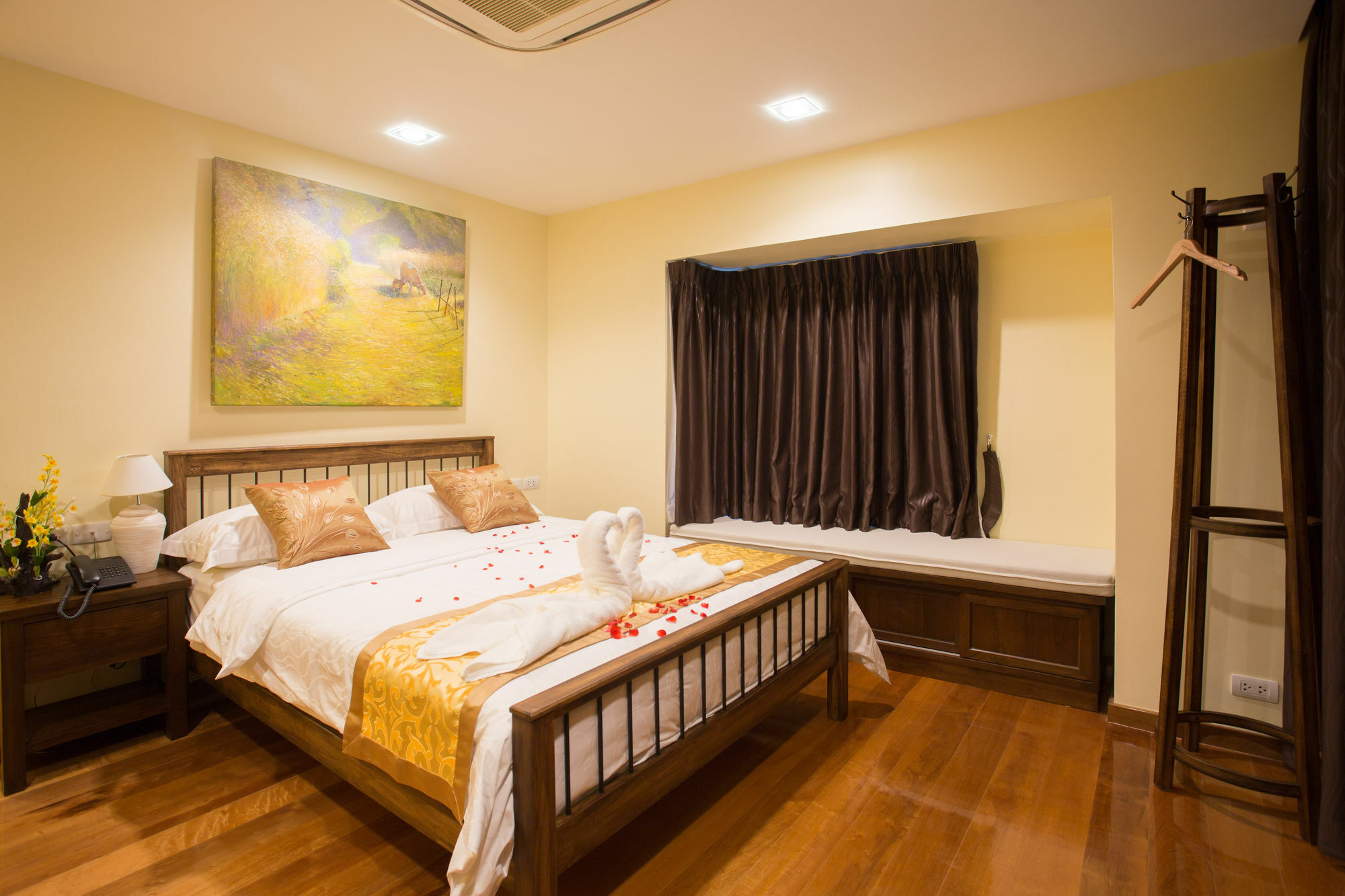 Hotel Nine Design Place 3*