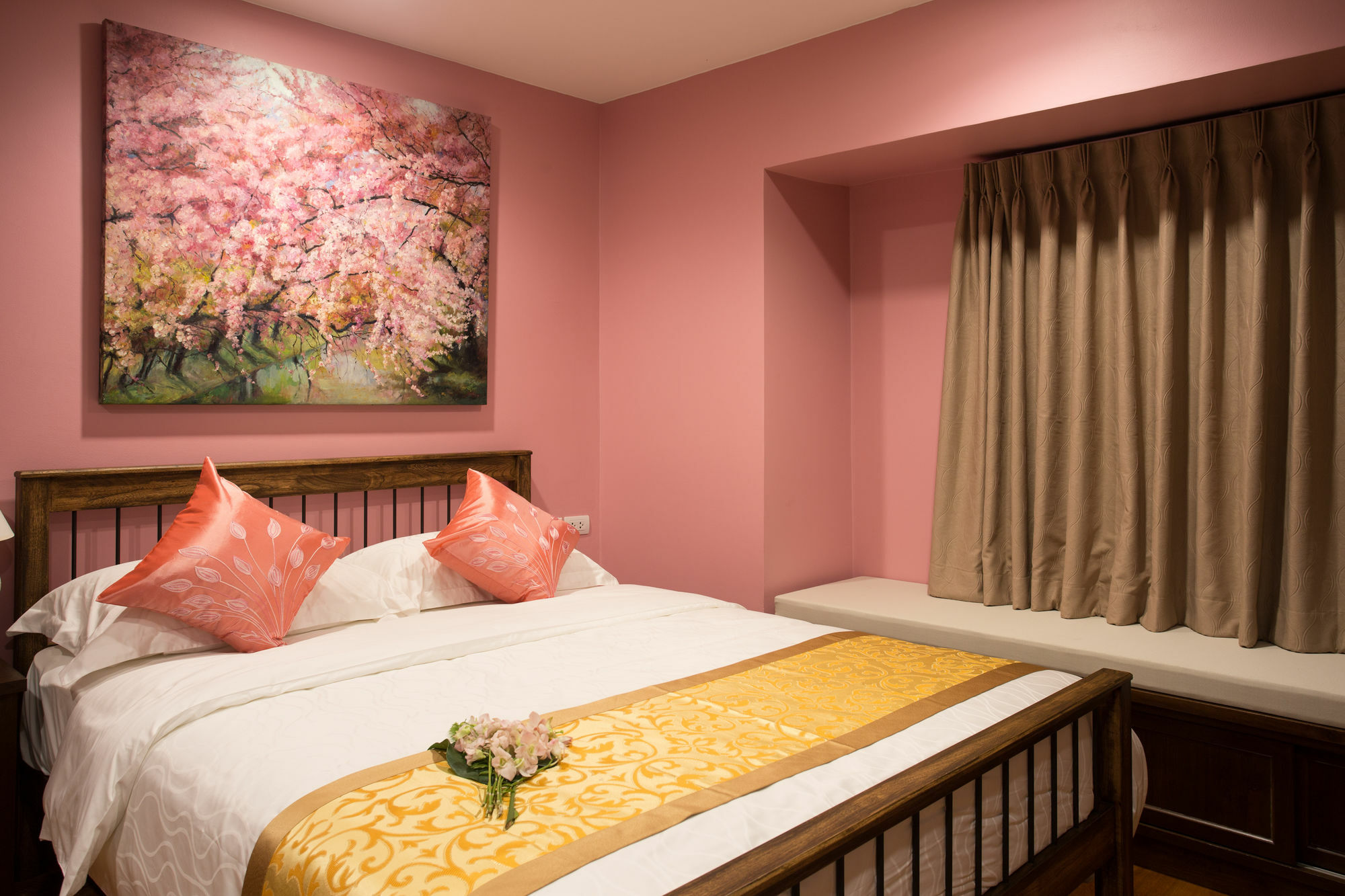 Nine Design Place Hotel 3*