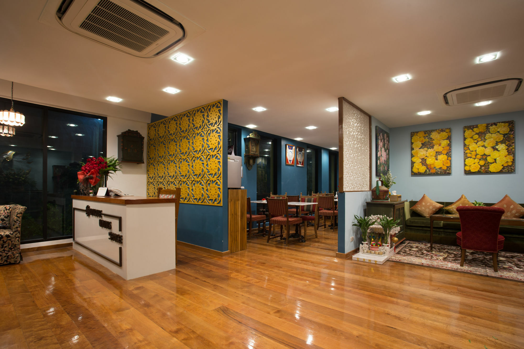 Nine Design Place Hotel 3*