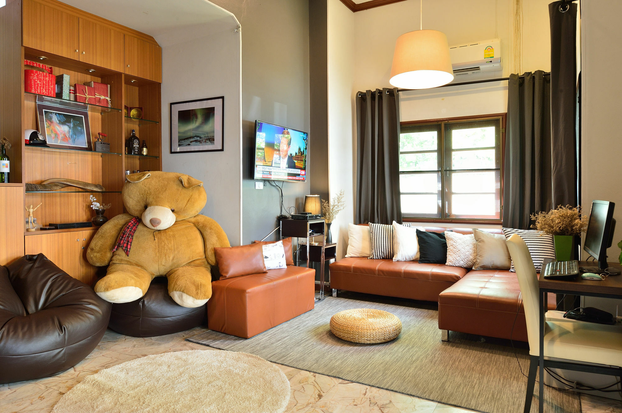 Lost And Found Bed & Breakfast Bangkok