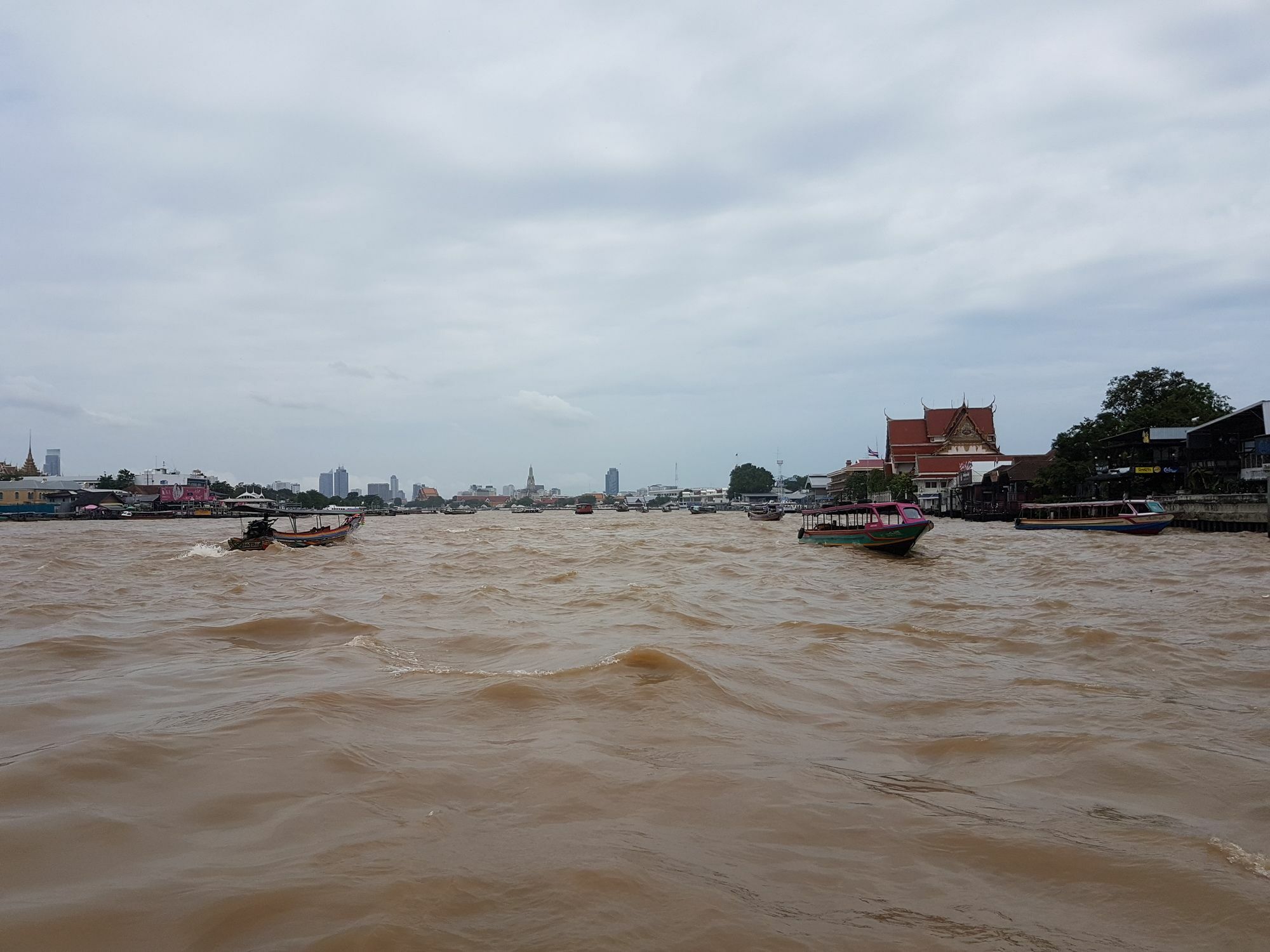 S.e.t Thanmongkol Gasthuis