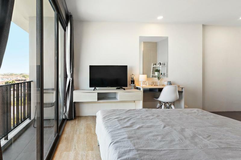 Nidhra Bangkok