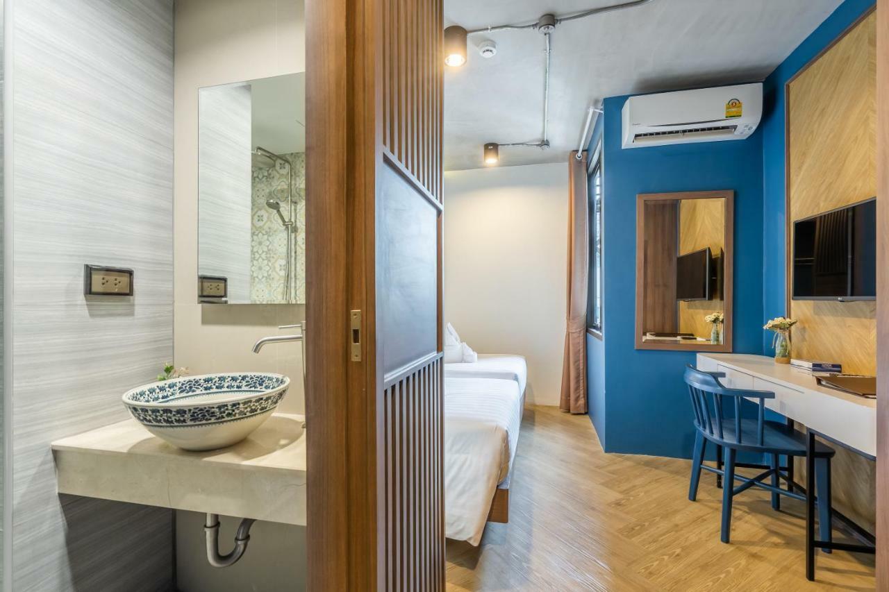 W Station Hotel 3*