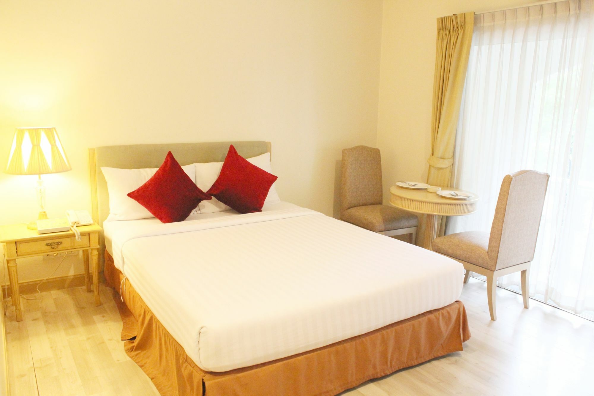 Romance Srinakarin 3* Bangkok