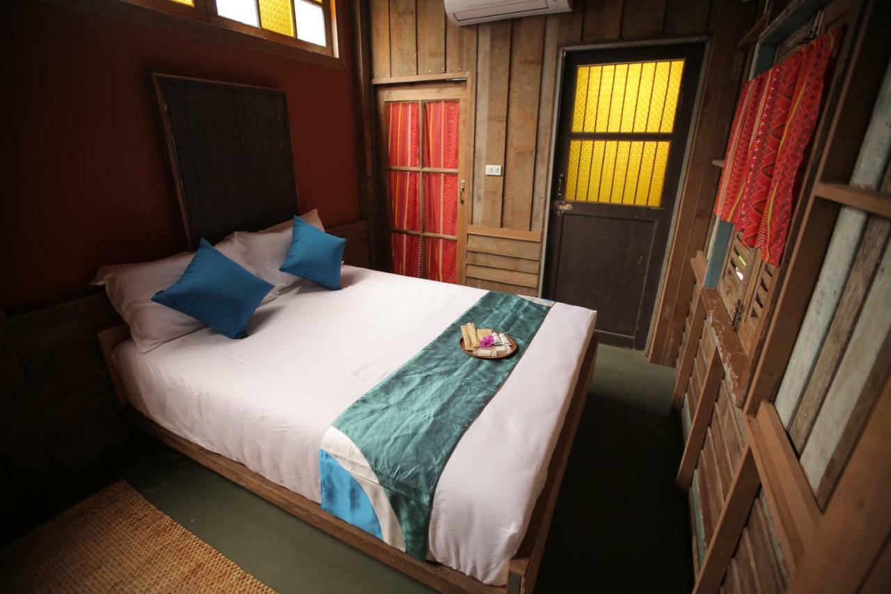 274 Bed And Brews Rumah tetamu Bangkok