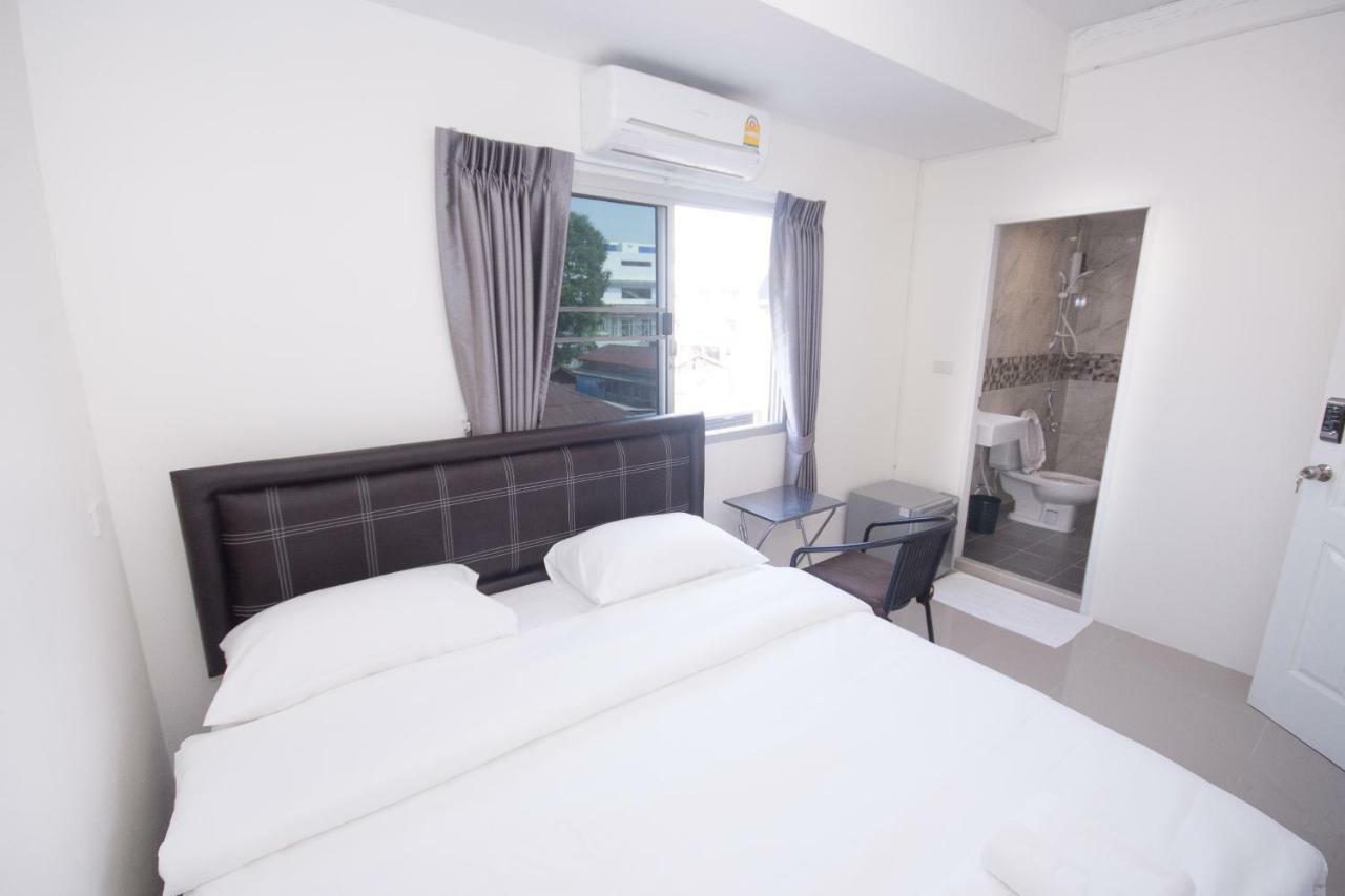 Ninaguesthouse Hotel 2*