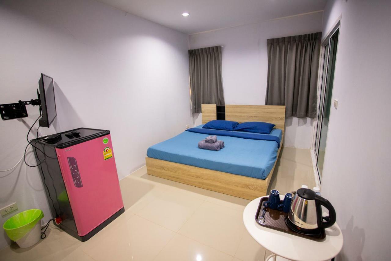 Ink 18/2 Aparthotel 2*