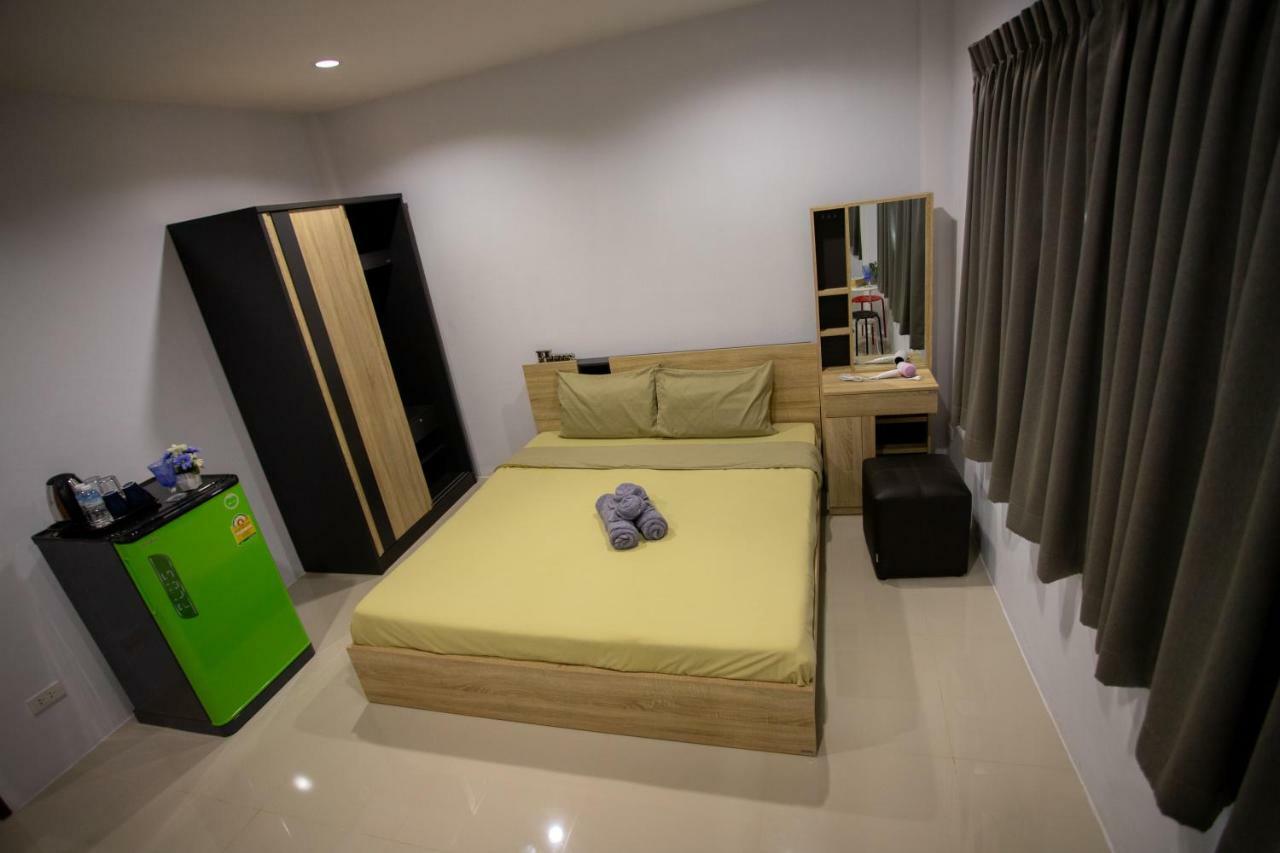 Ink 18/2 Aparthotel 2*