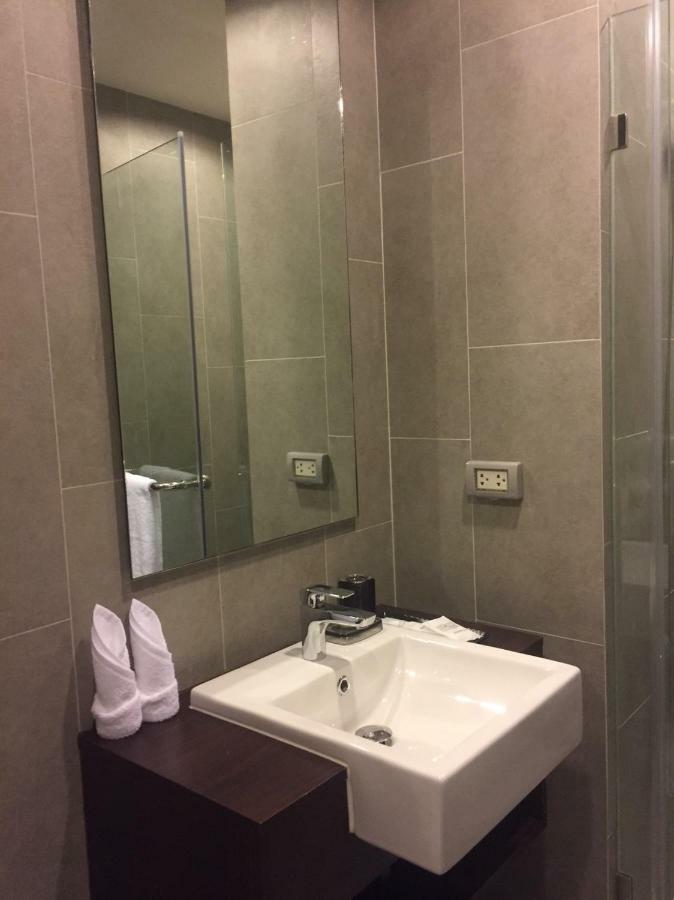 Ariva C Ekkamai Aparthotel