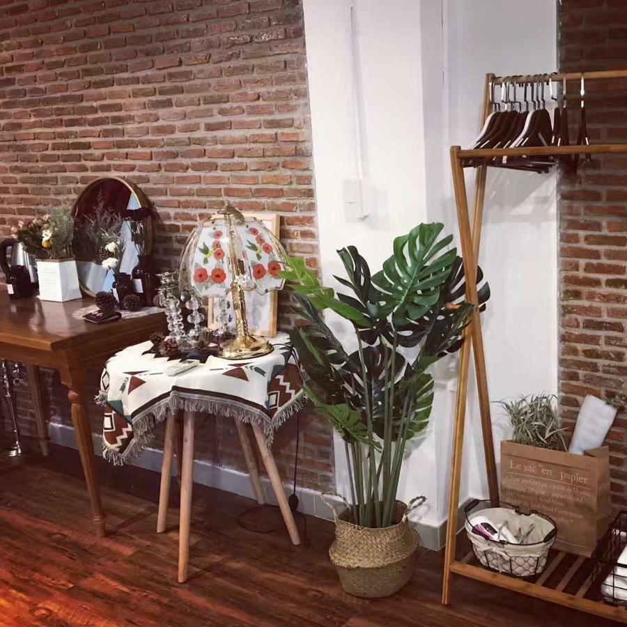 Guest house Madcat 曼谷疯猫民宿