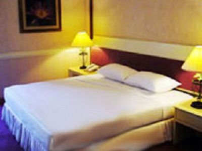 Hotel Royal Pacific 3*