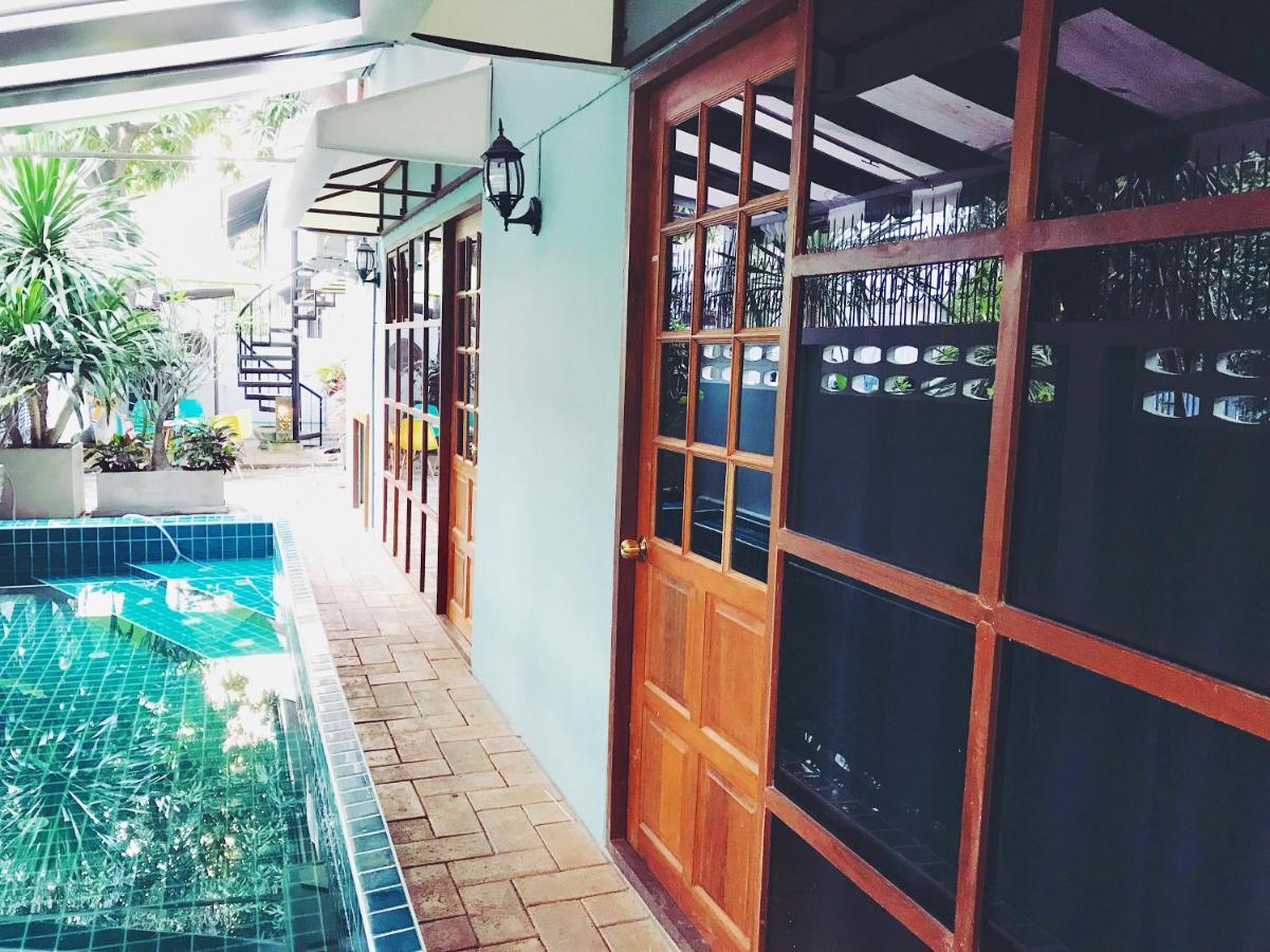 Madcat 曼谷疯猫民宿 Guest house *