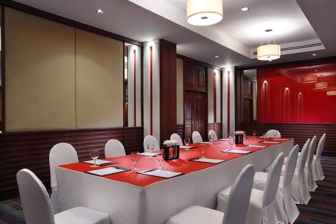 Amari Don Muang Airport 5* Bangkok