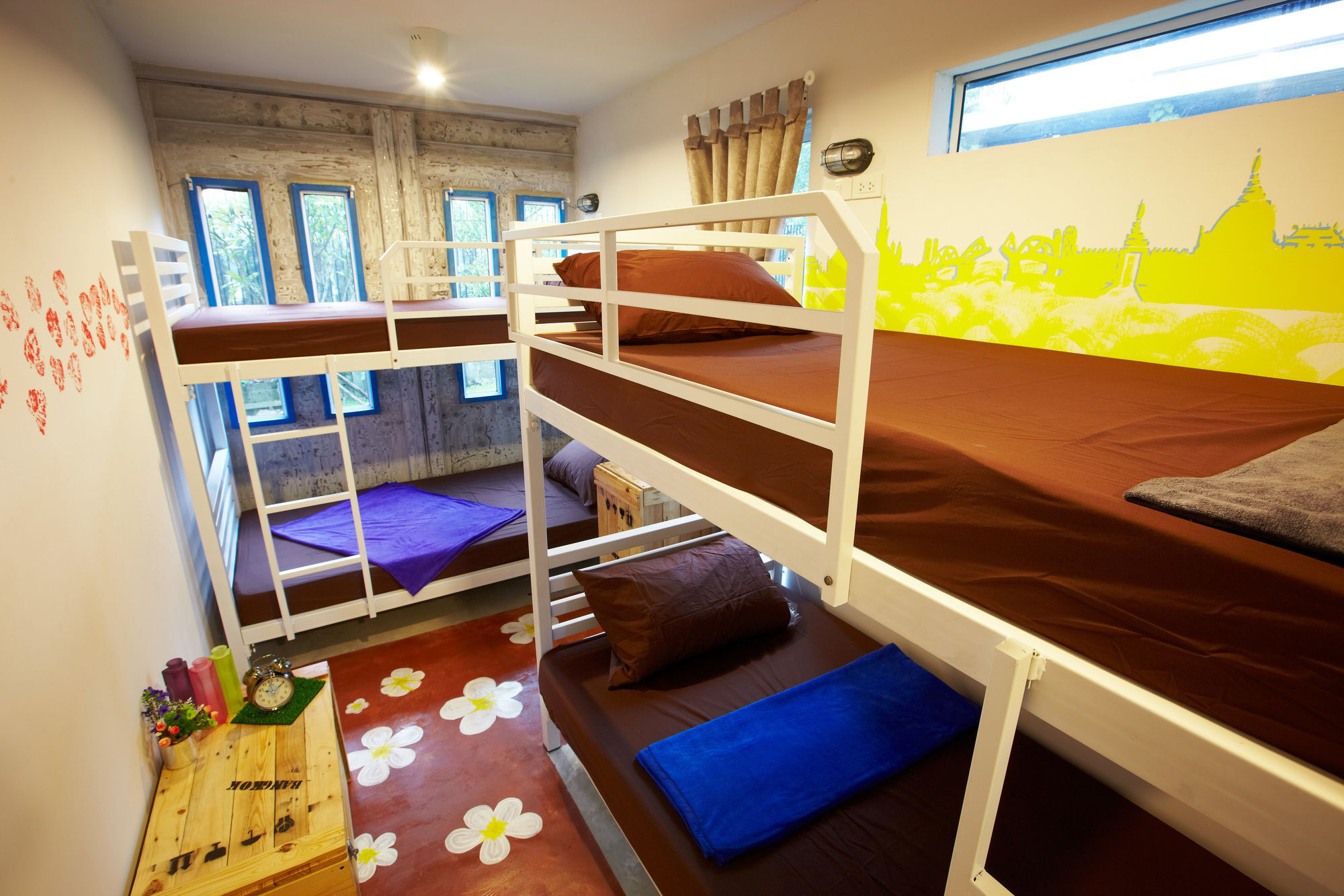 Wh Hostel *