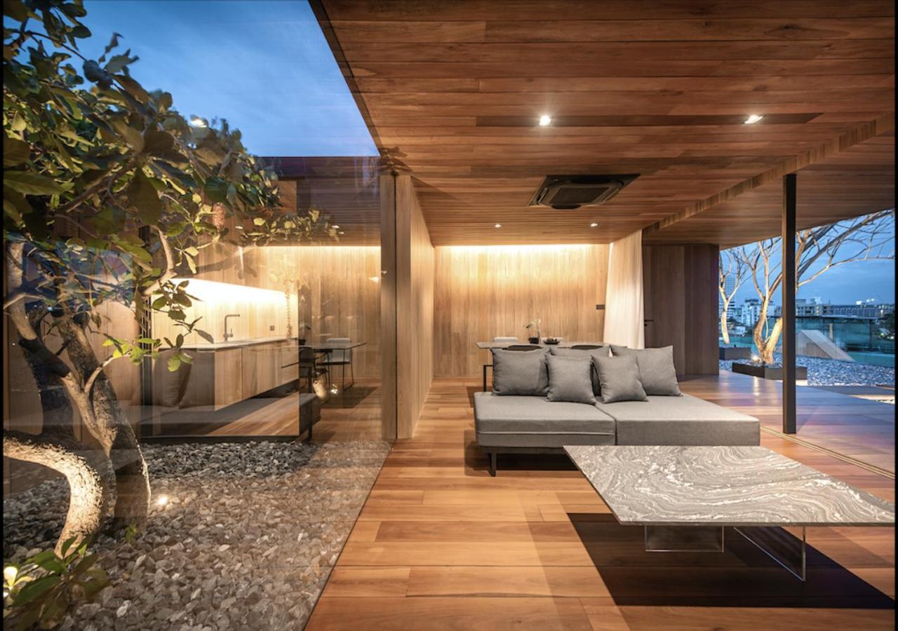 Hachi Penthouse Apartment *