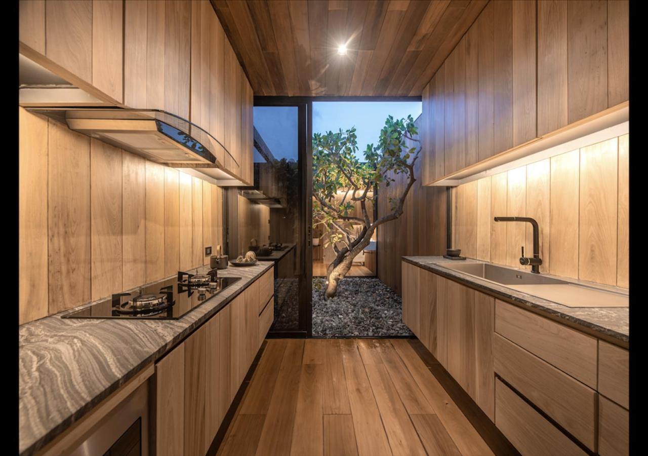 Apartment Hachi Penthouse *