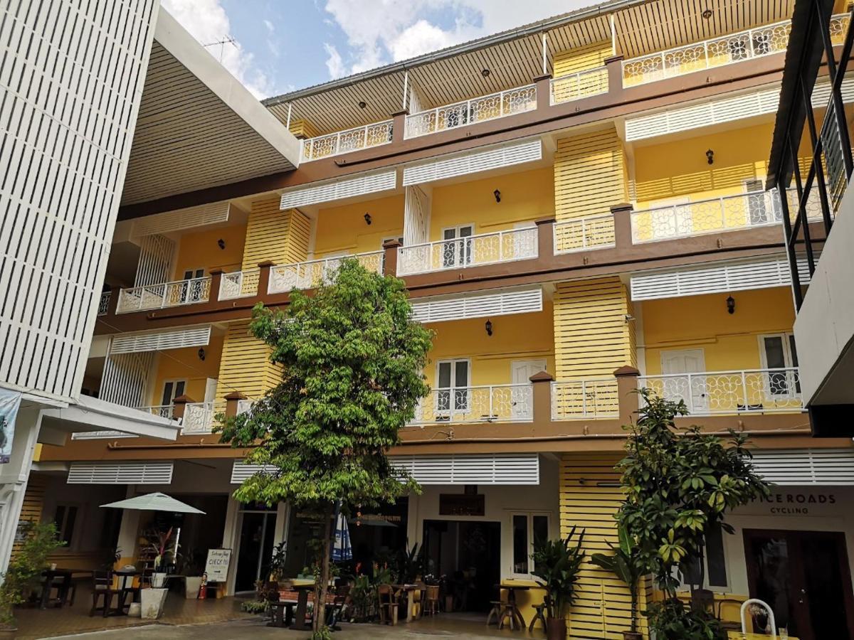 Hotel Sri Krungthep Bangkok