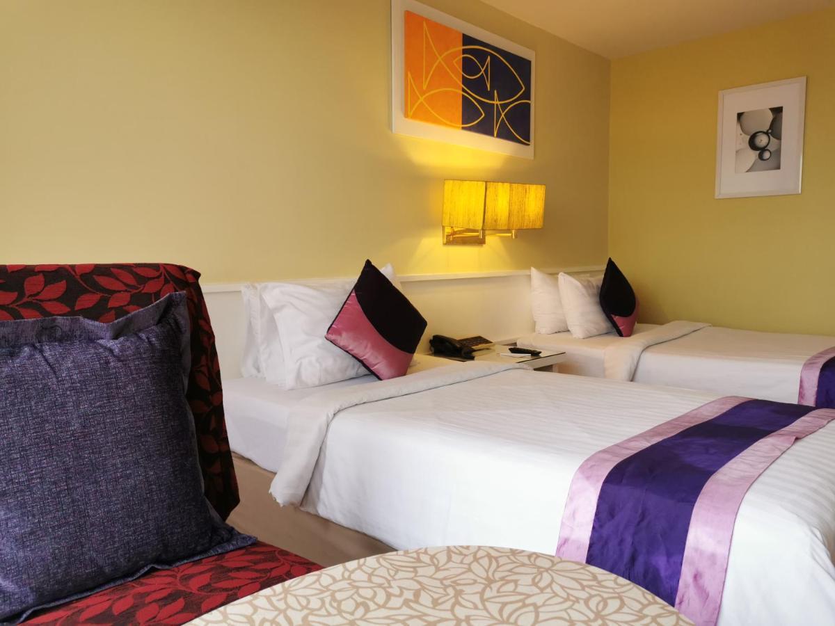 Tongtara Riverview 4*