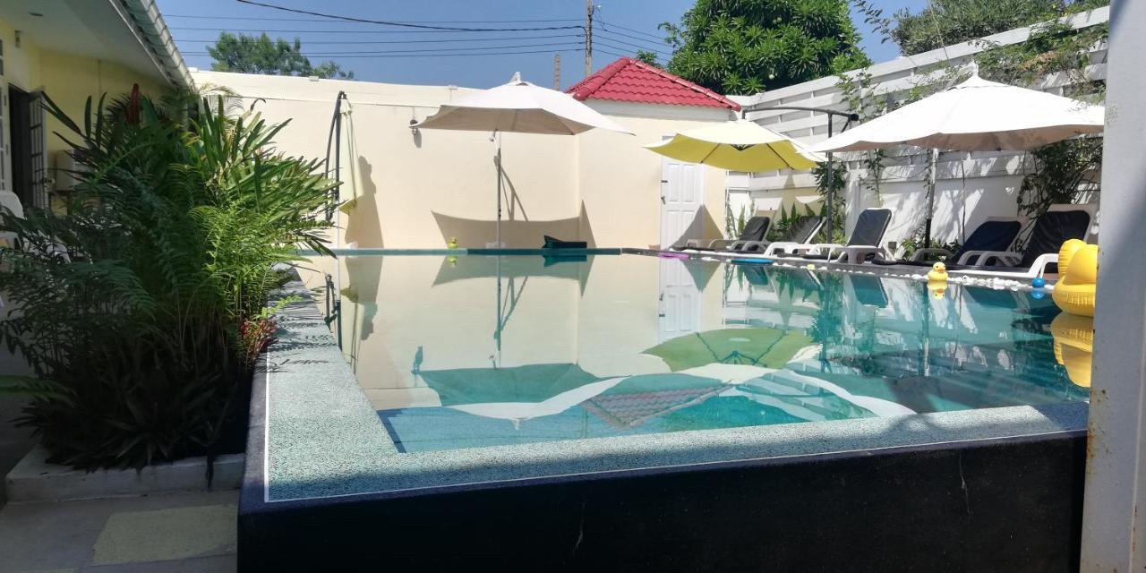 Guest house Barefeet Naturist (adults Only) Bangkok