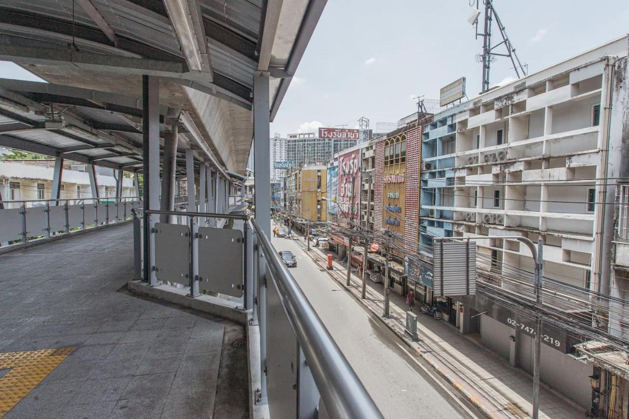 U4 Large 2 Bed Full Kitchen 200m To Bts Appartement Bangkok
