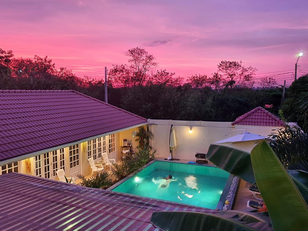 Guest house Barefeet Naturist (adults Only)