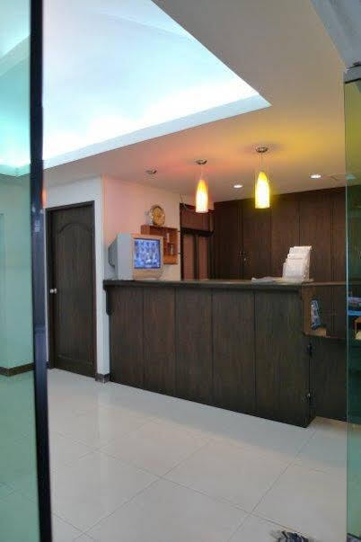 Inn Living Naraa Place 2*