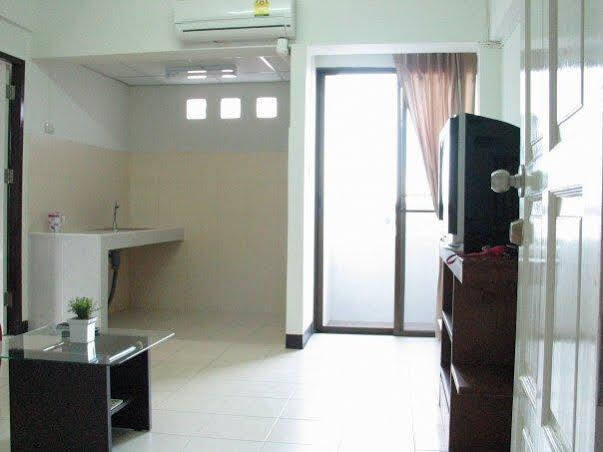 Living Naraa Place Inn Bangkok