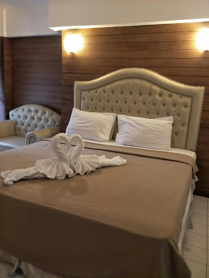 Hotel @42