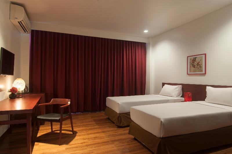 Hotel Ruamchitt Plaza 3*