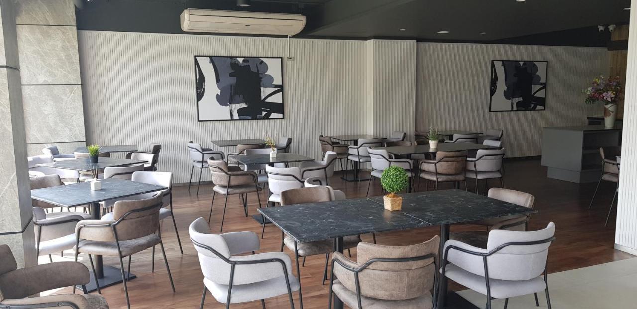 Hotel Kos Suvarnabhumi Airport -sha Extra