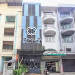 Oyo 421 Guyasuka Hostel & Cafe