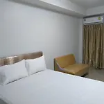 Roseate Bangkok Hotel