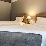 Pillow & Bread